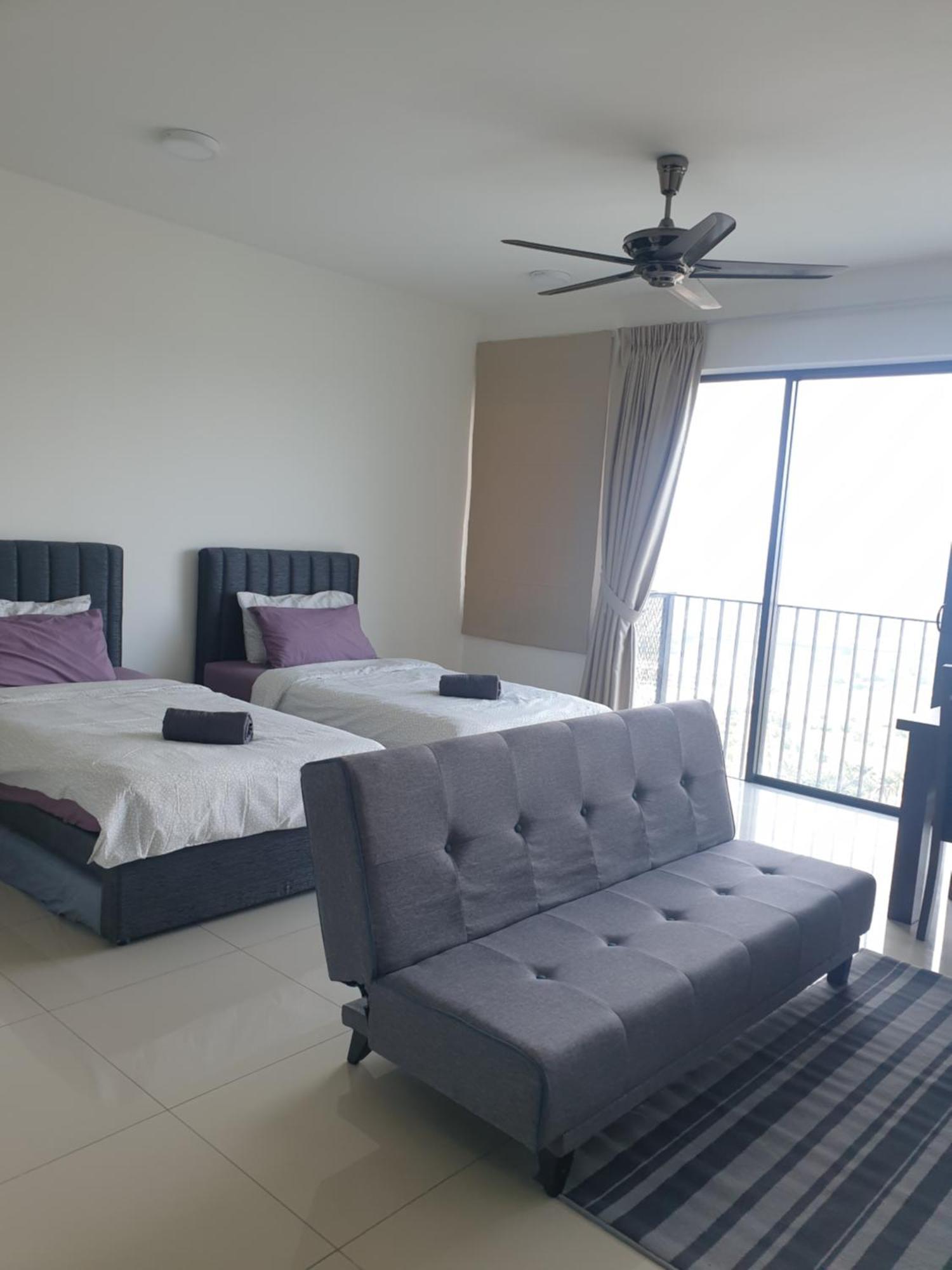 Vivian'S Studio Trefoil Setia Alam Shah Alam Bilik gambar
